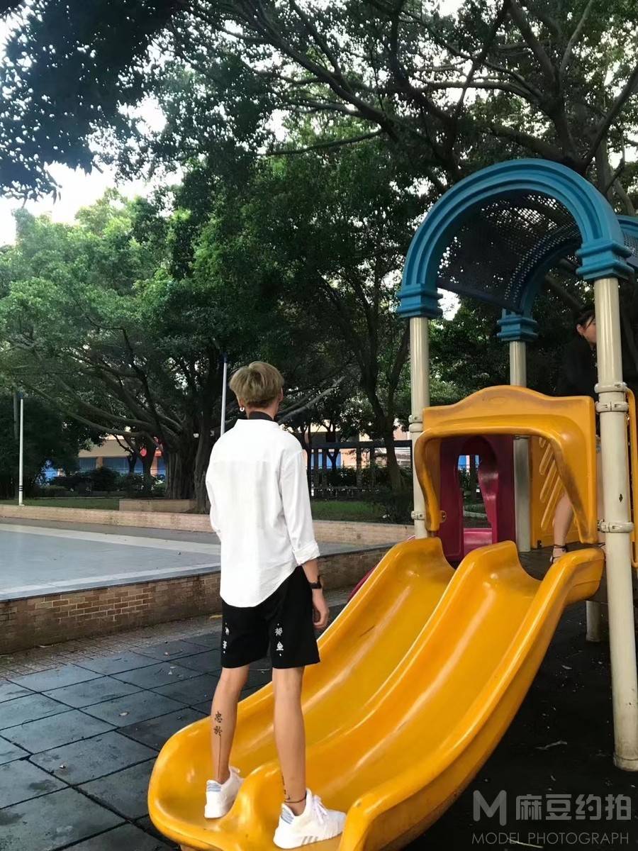 情侣模特