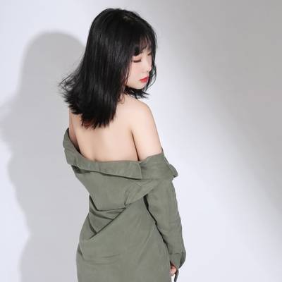黑白模特