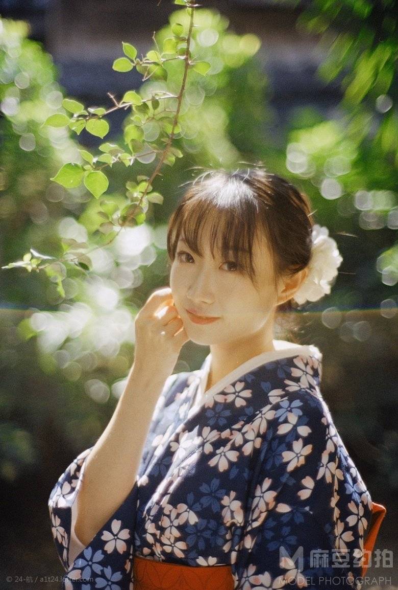 胶片模特