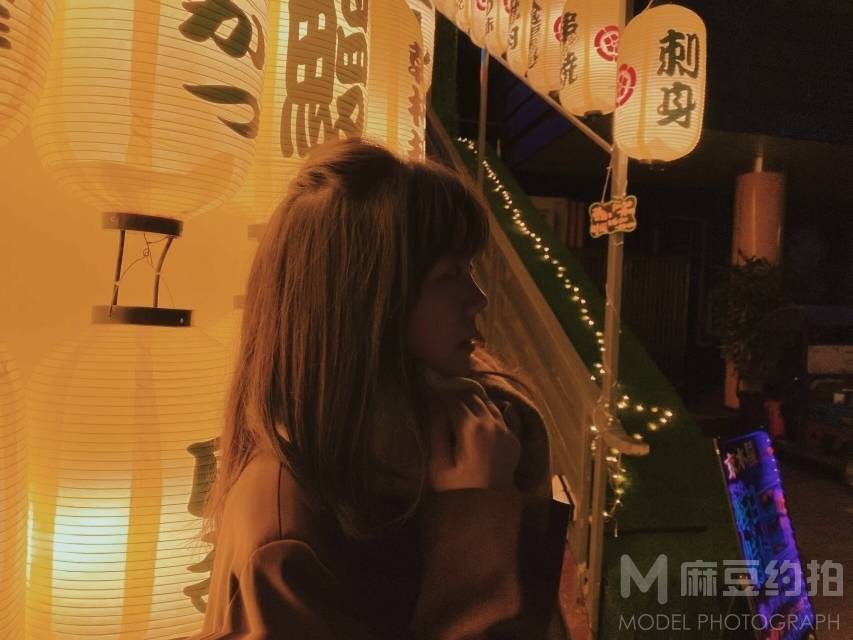 纪实模特