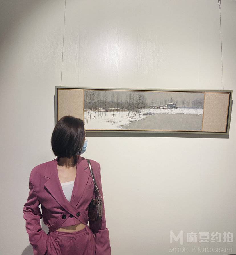 黑白模特