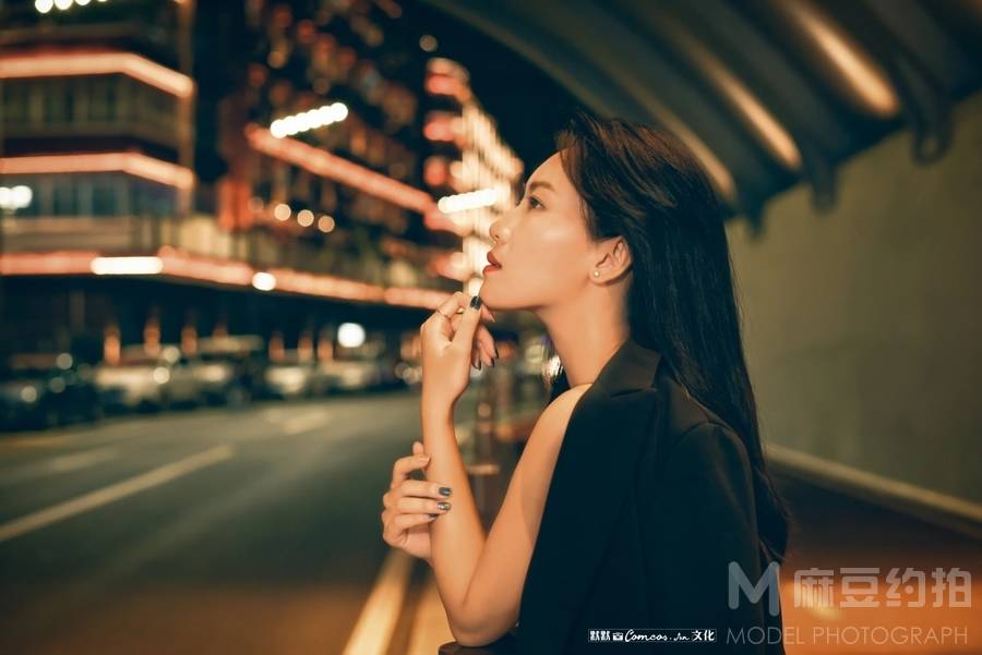 夜景模特