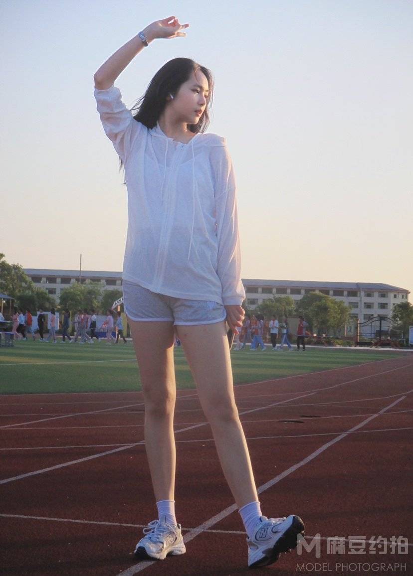校园模特