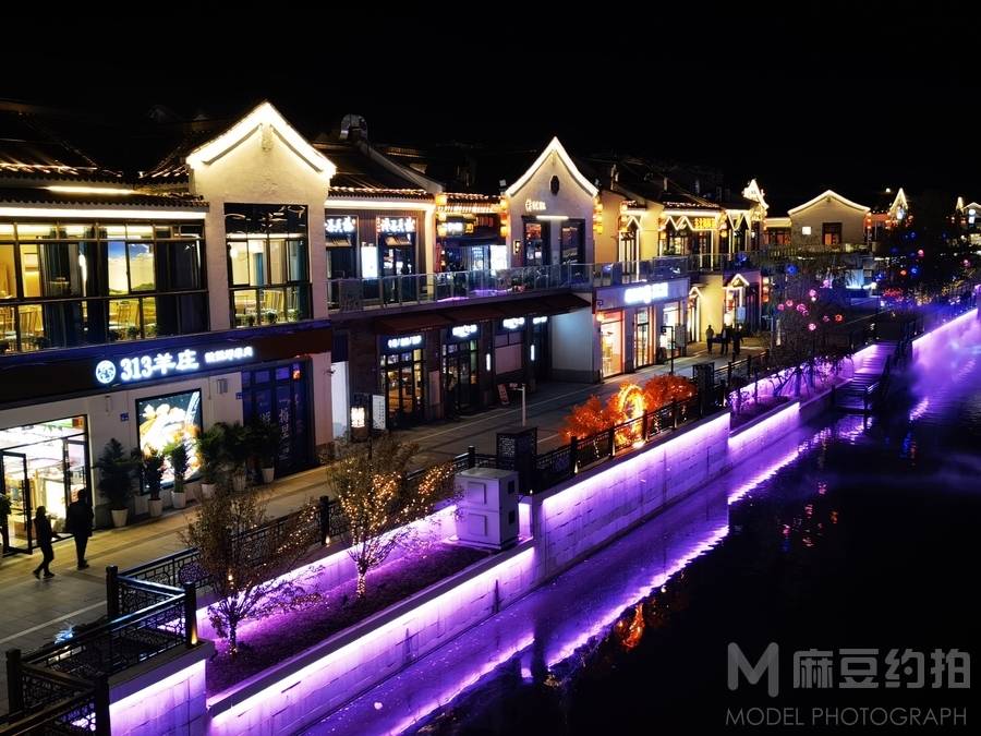 夜景模特