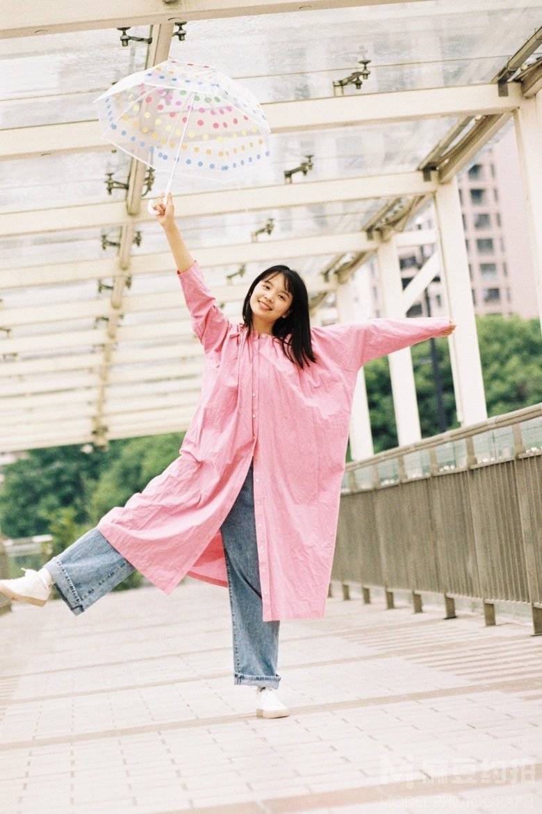 胶片模特