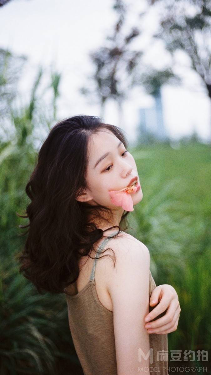 胶片模特