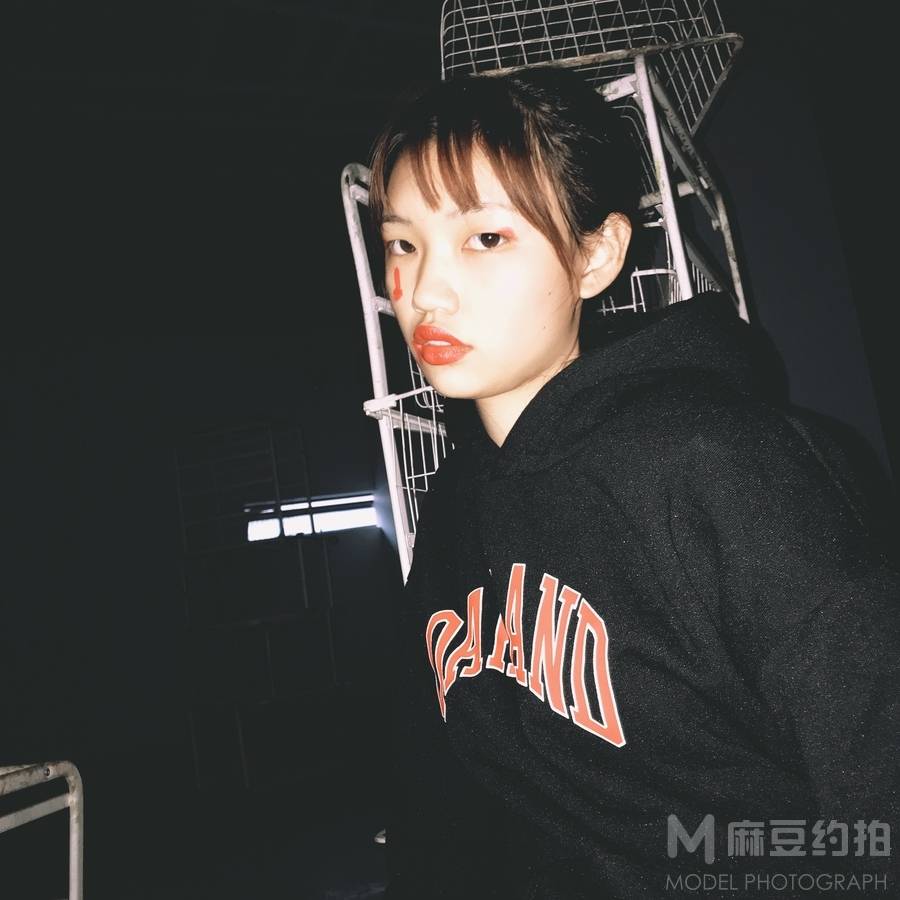 暗黑模特