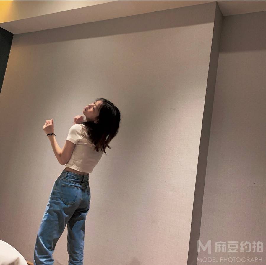 胶片模特
