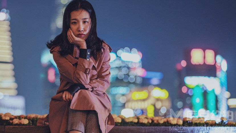 情绪模特