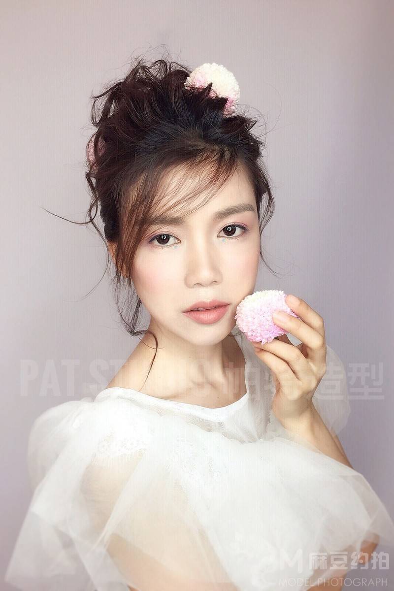 妆容模特