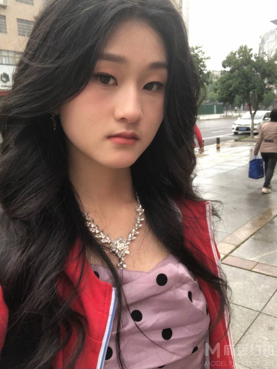 胶片模特