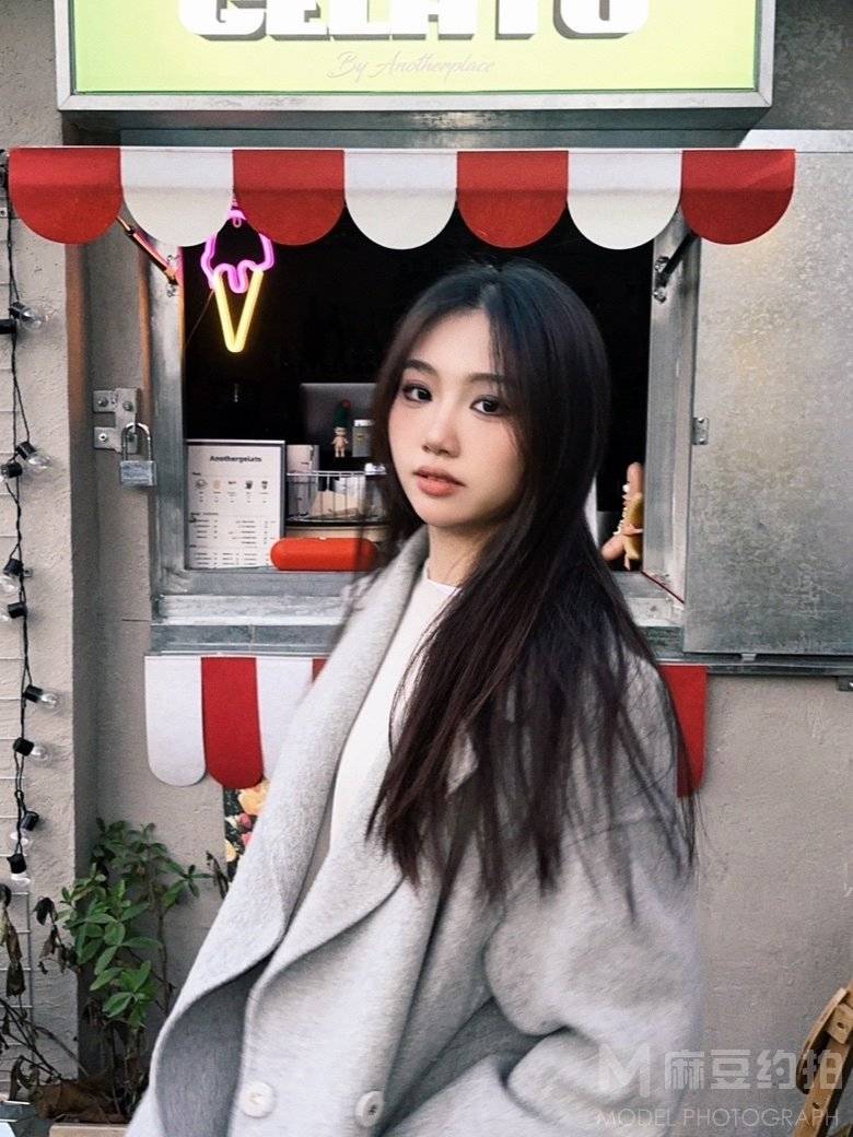 胶片模特