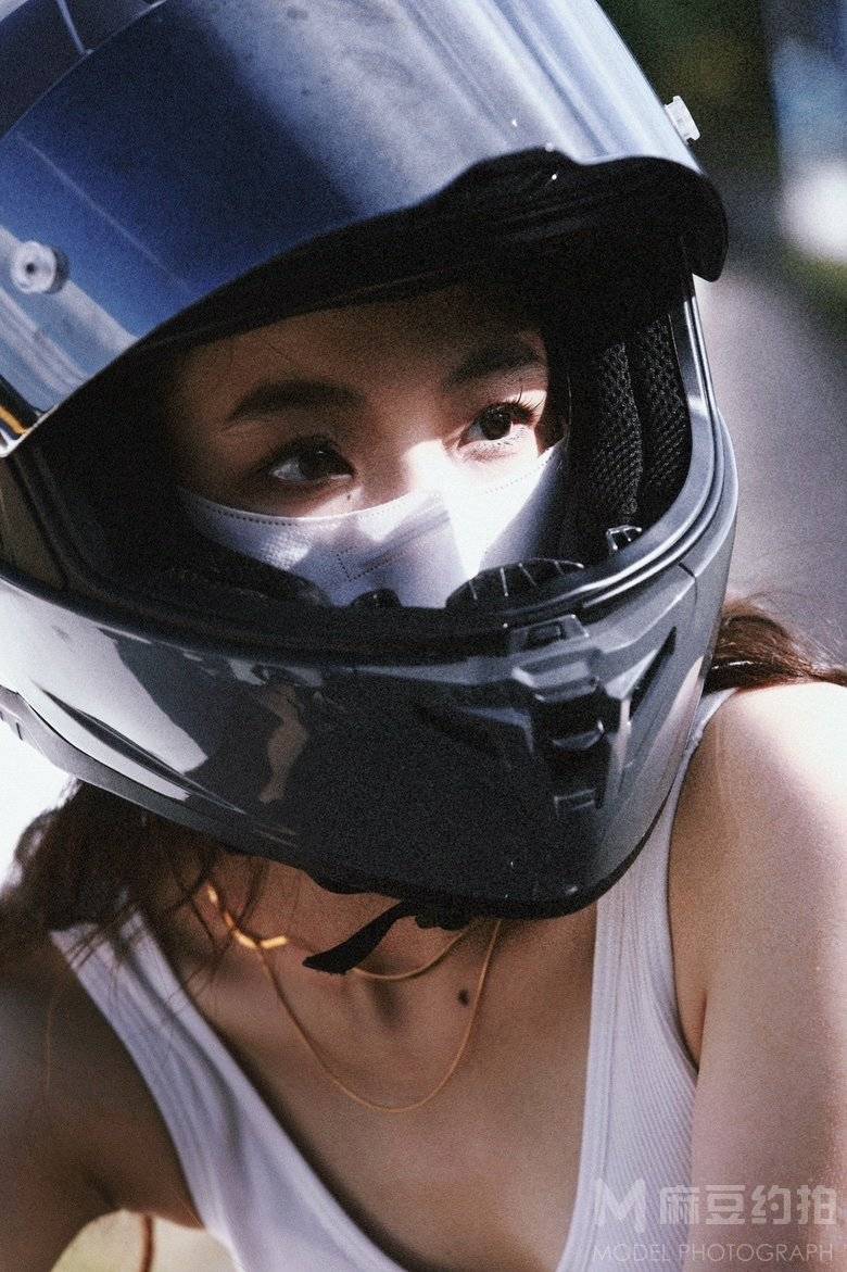 胶片模特