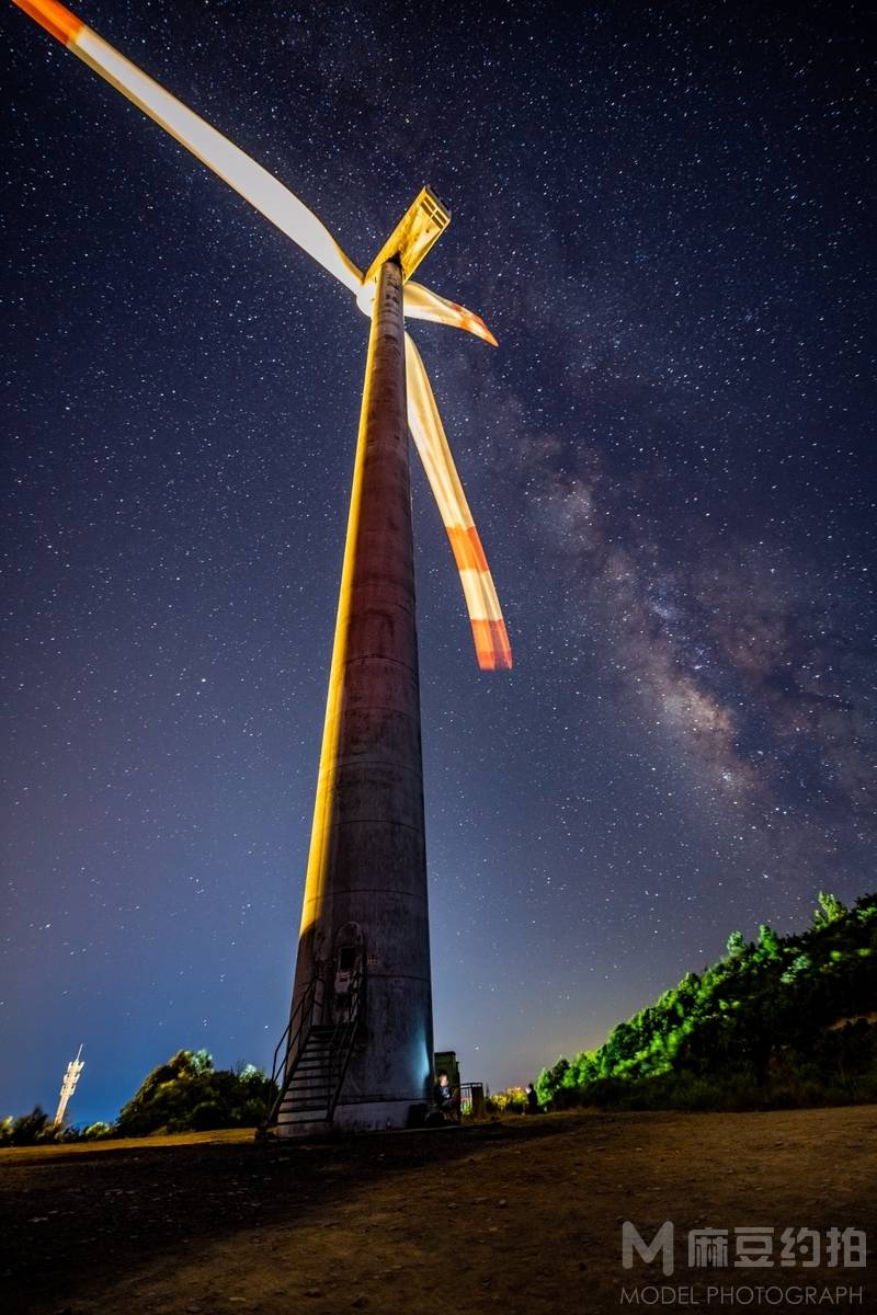 夜景模特