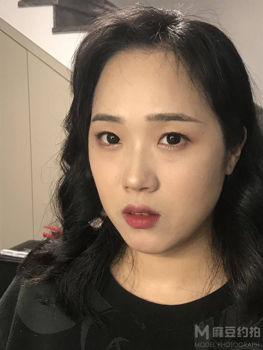 妆容模特
