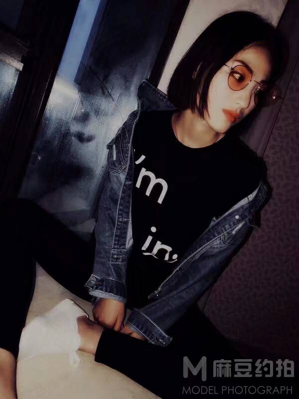 暗黑模特