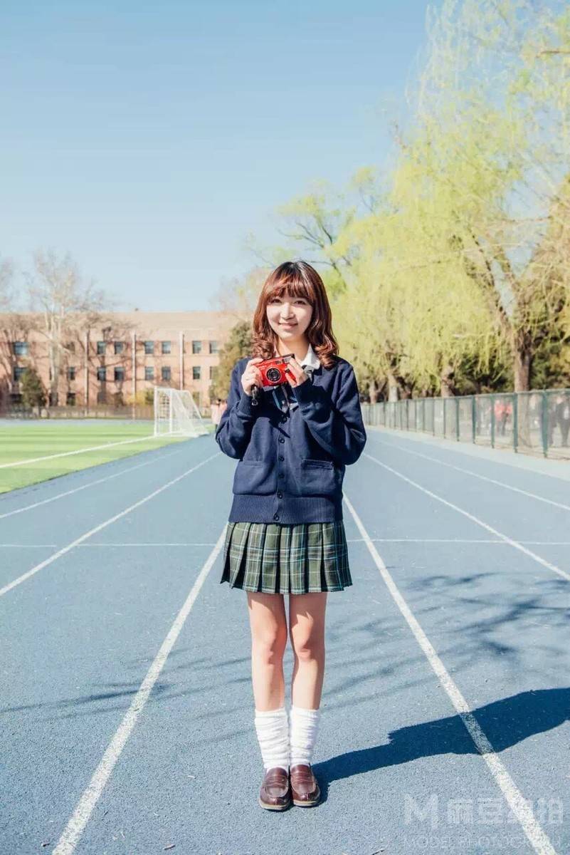 校园模特