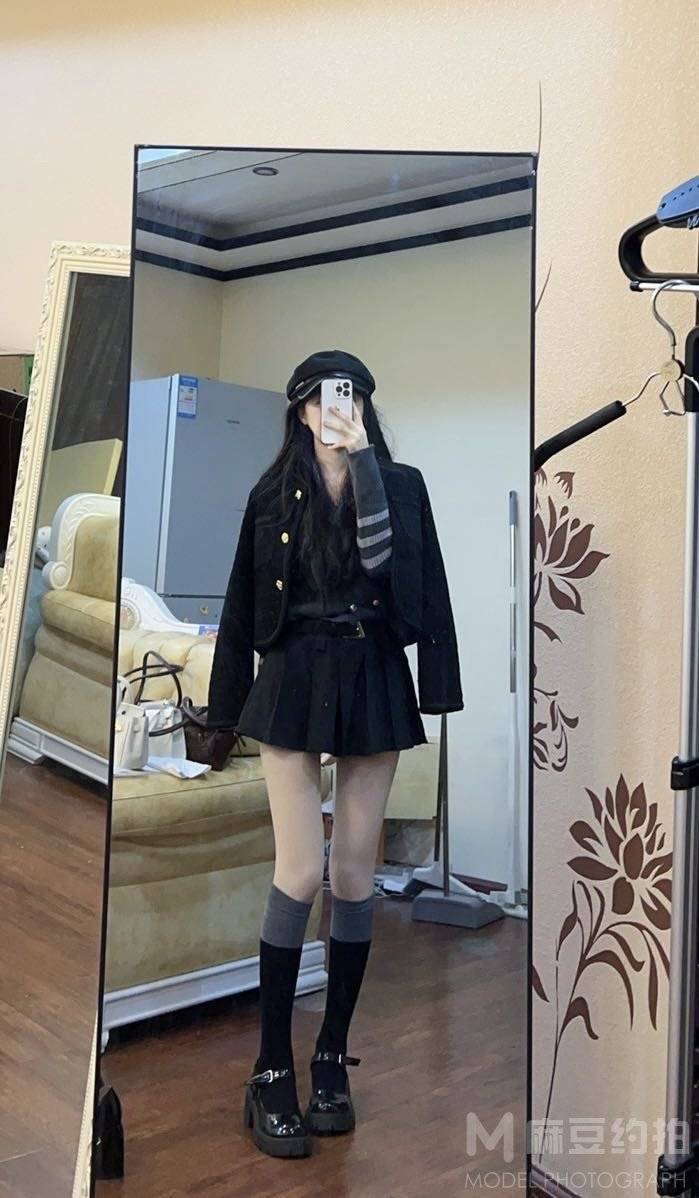 校园模特