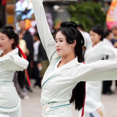 汉服模特