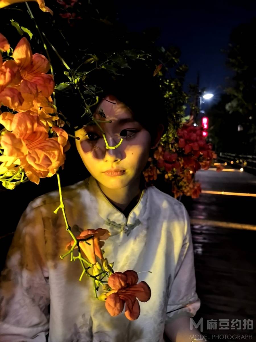 夜景模特
