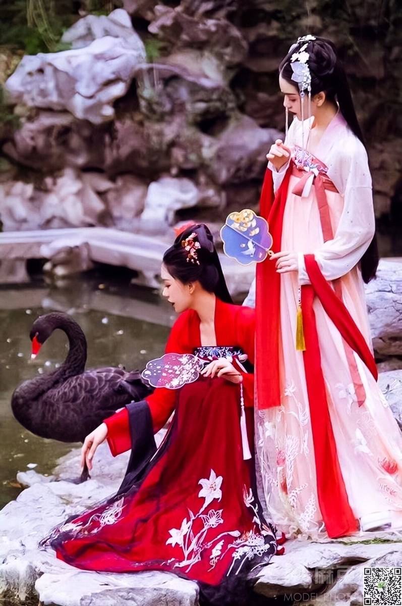 汉服模特