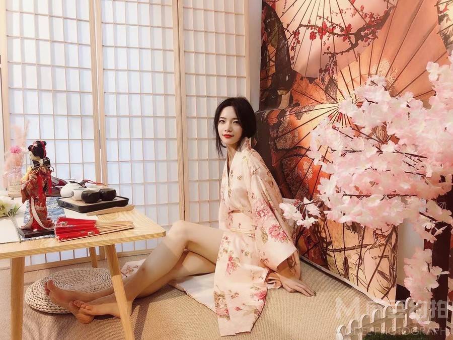 和服模特