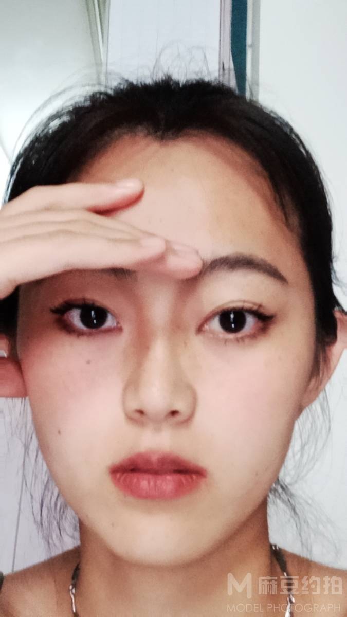 纪实模特