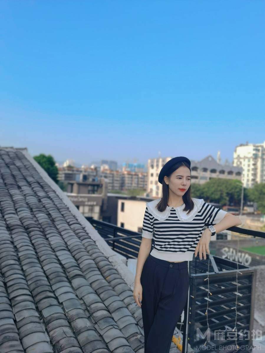 清新模特