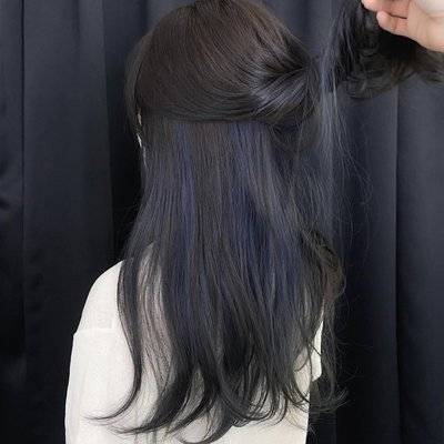 黑白模特