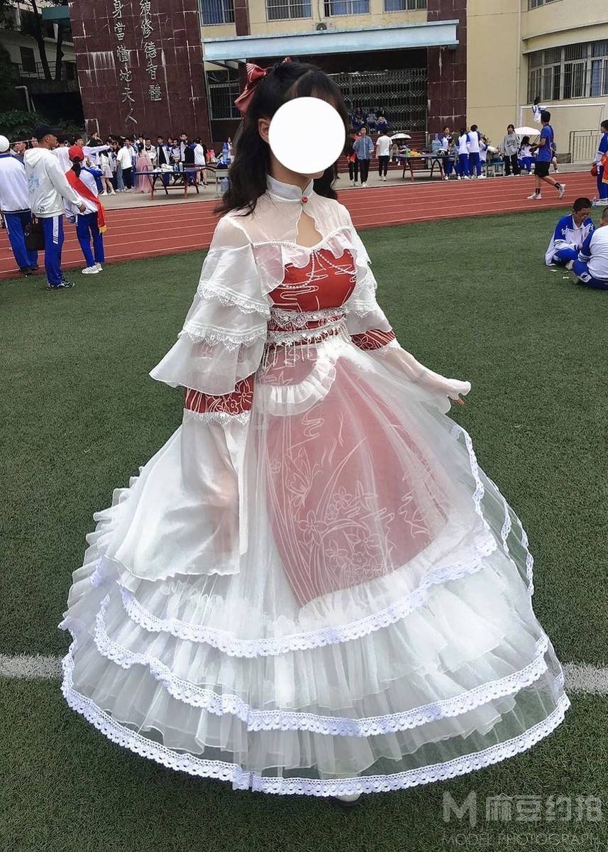 校园模特