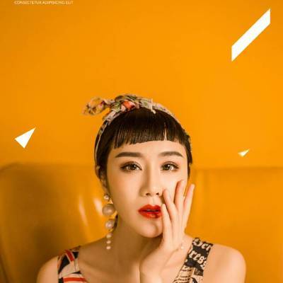 情绪模特