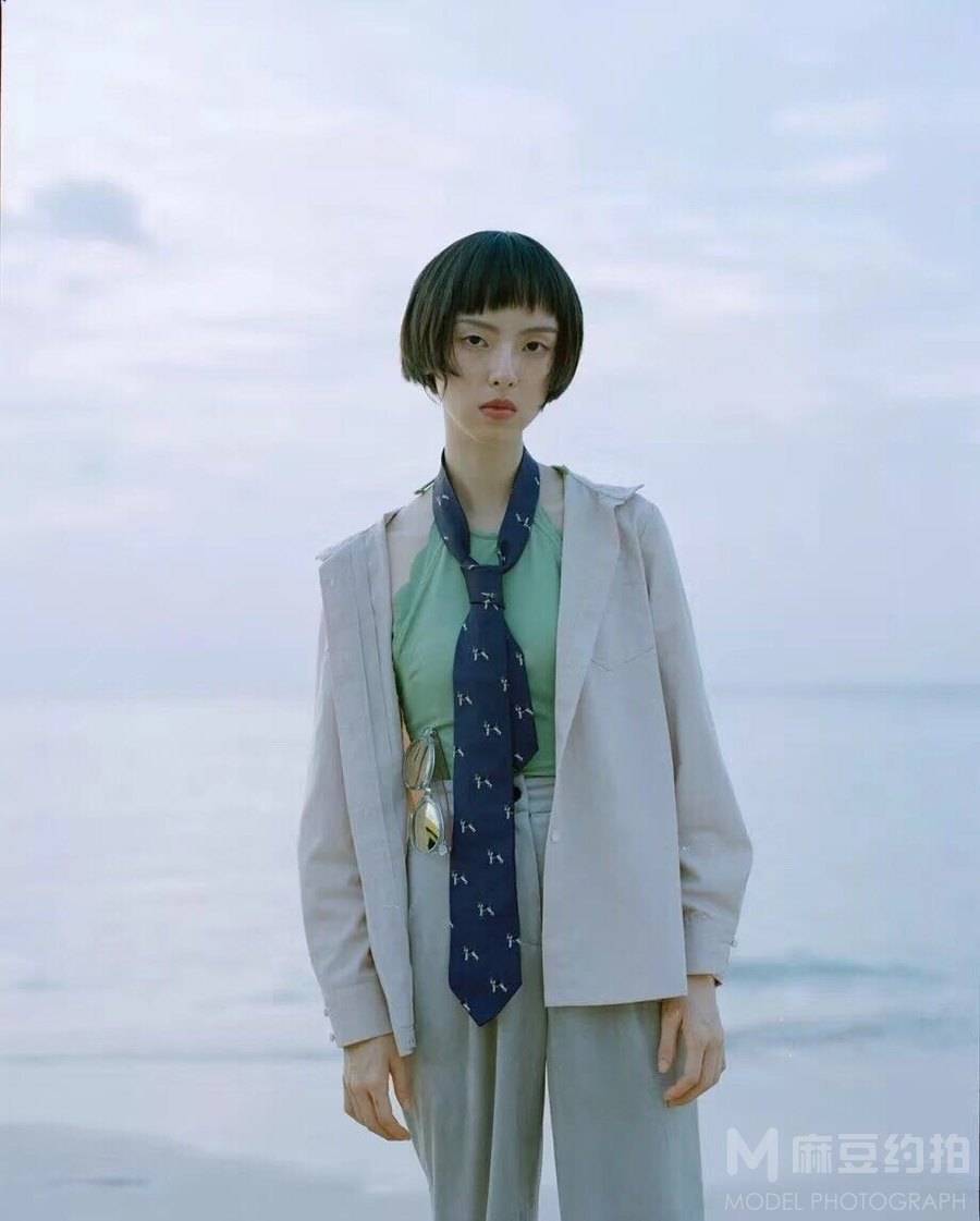 胶片模特