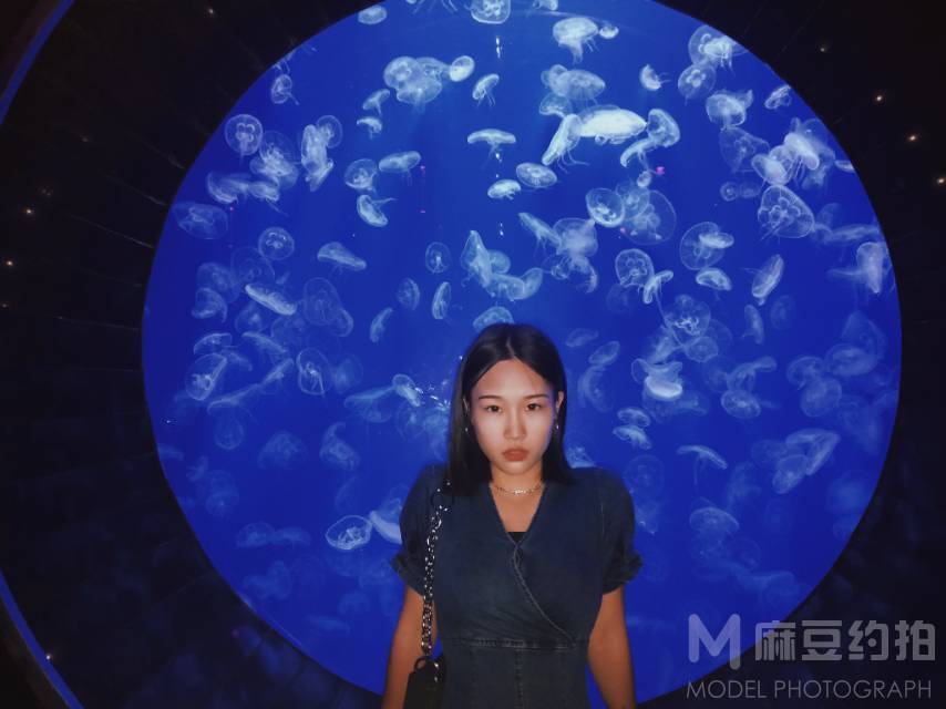 民国模特