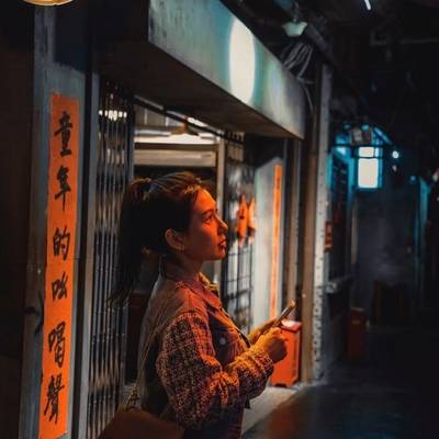 情绪模特