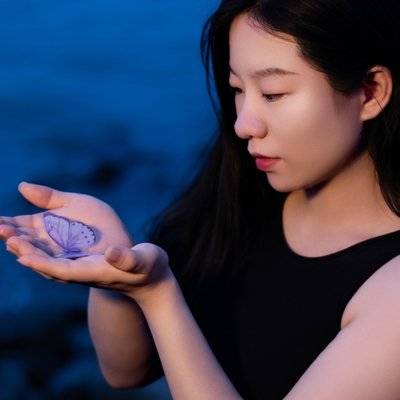 情绪模特