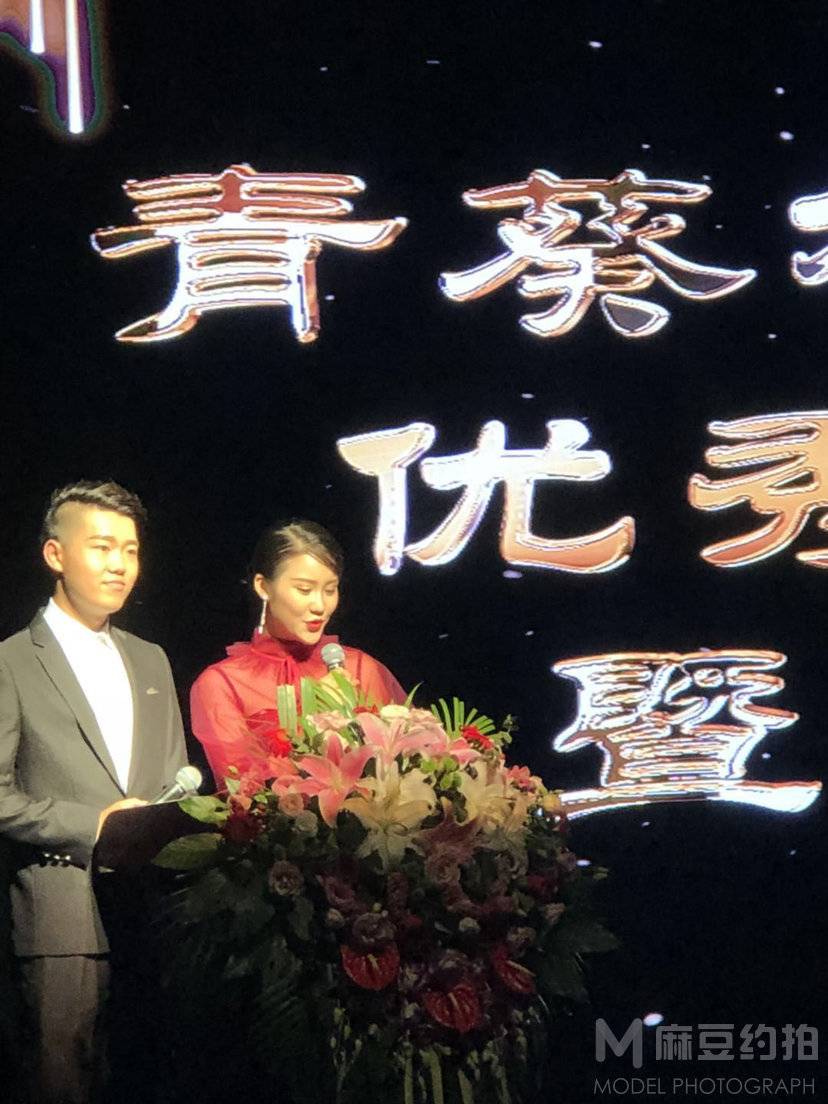 商务模特