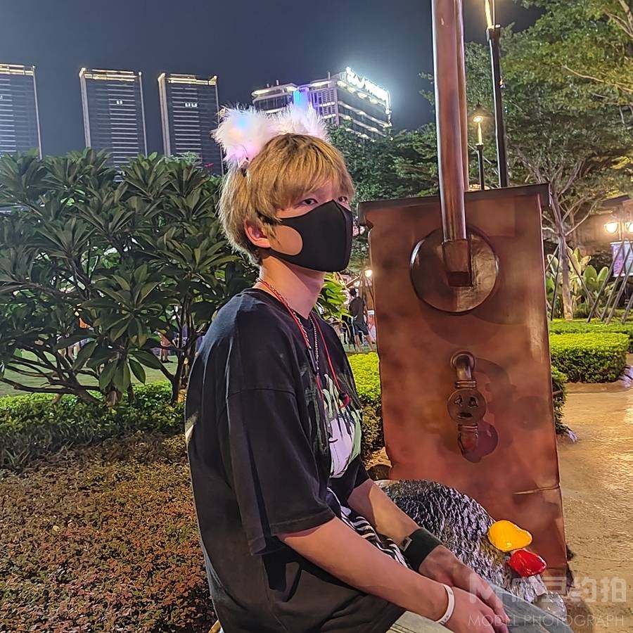 夜景模特