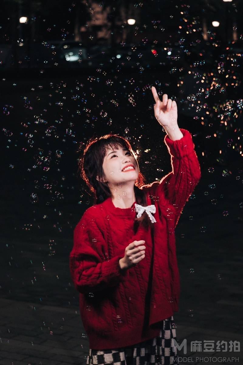 夜景模特