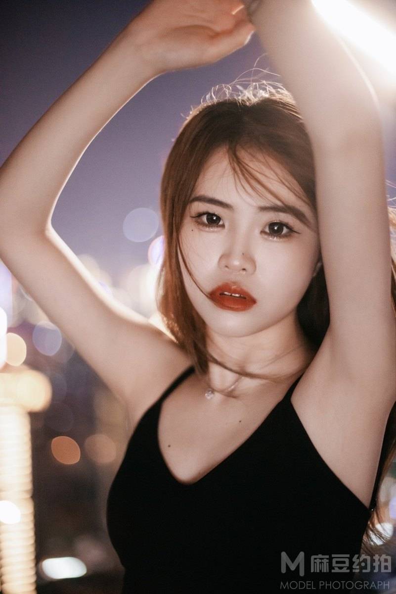 夜景模特
