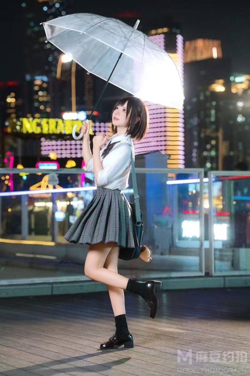 夜景模特