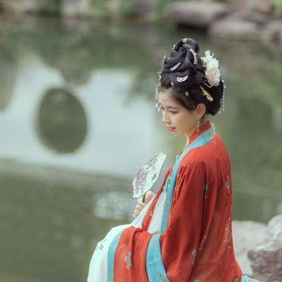 汉服模特