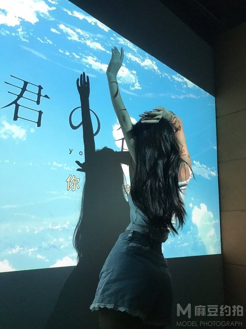 校园模特