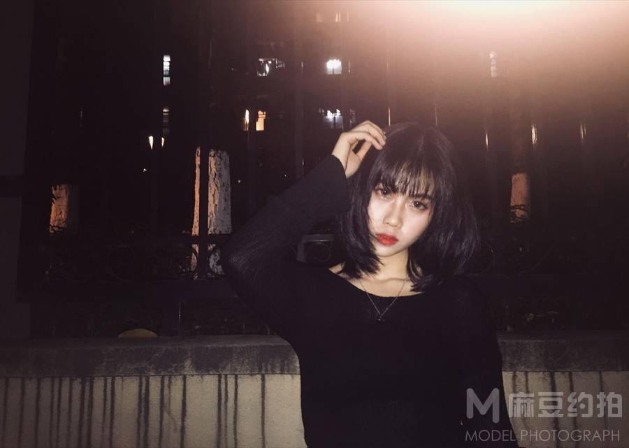 暗黑模特