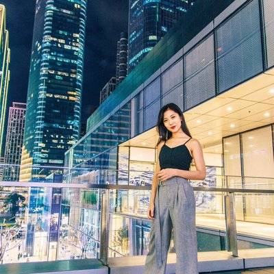 夜景模特