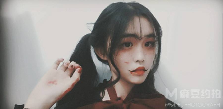 暗黑模特