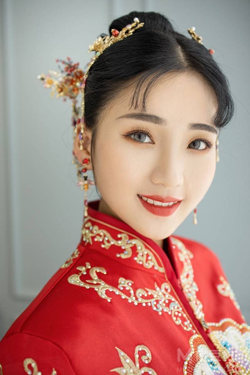 妆容模特