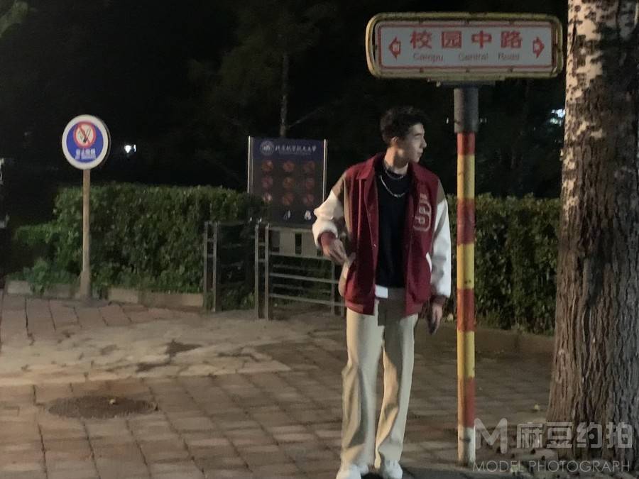 胶片模特