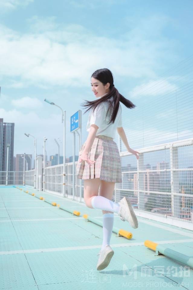 校园模特