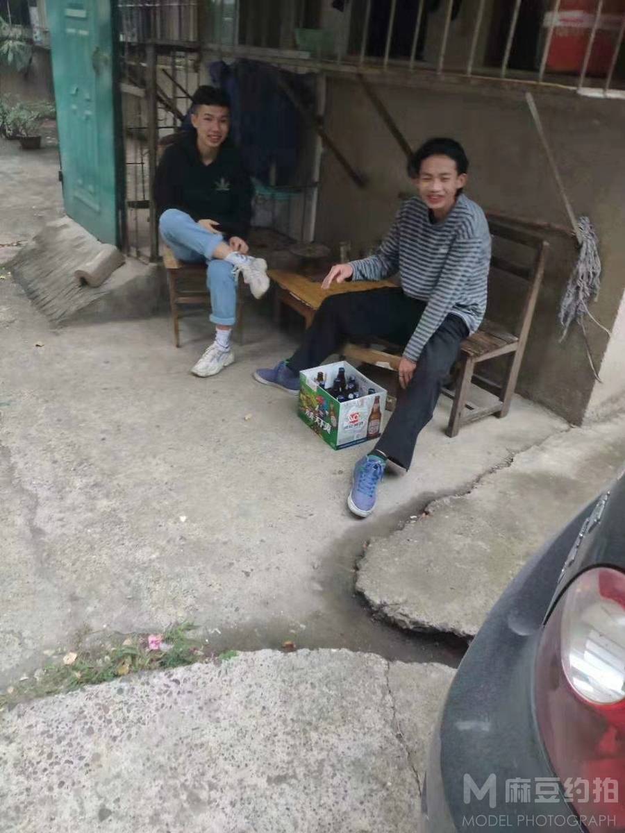 胶片模特