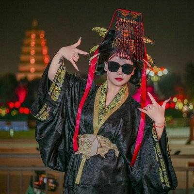 汉服模特